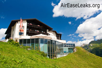 Green Hotel